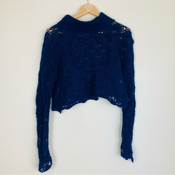 AYNI Revolve Karay Alpaca Open knit sweater in ocean blue. Size Medium. - Picture 3 of 8